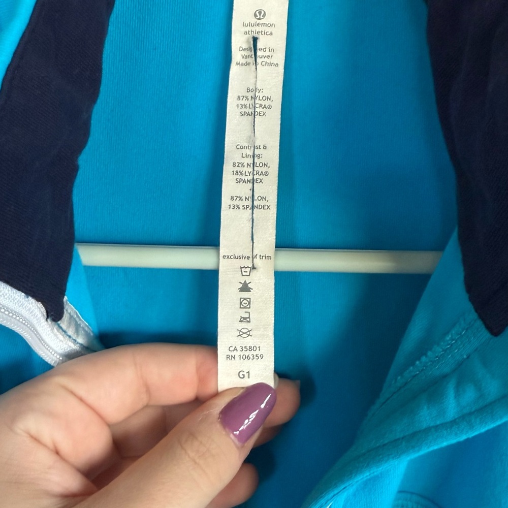 Vintage Lululemon Athletica Vibrant Blue Jacket - Picture 3 of 5